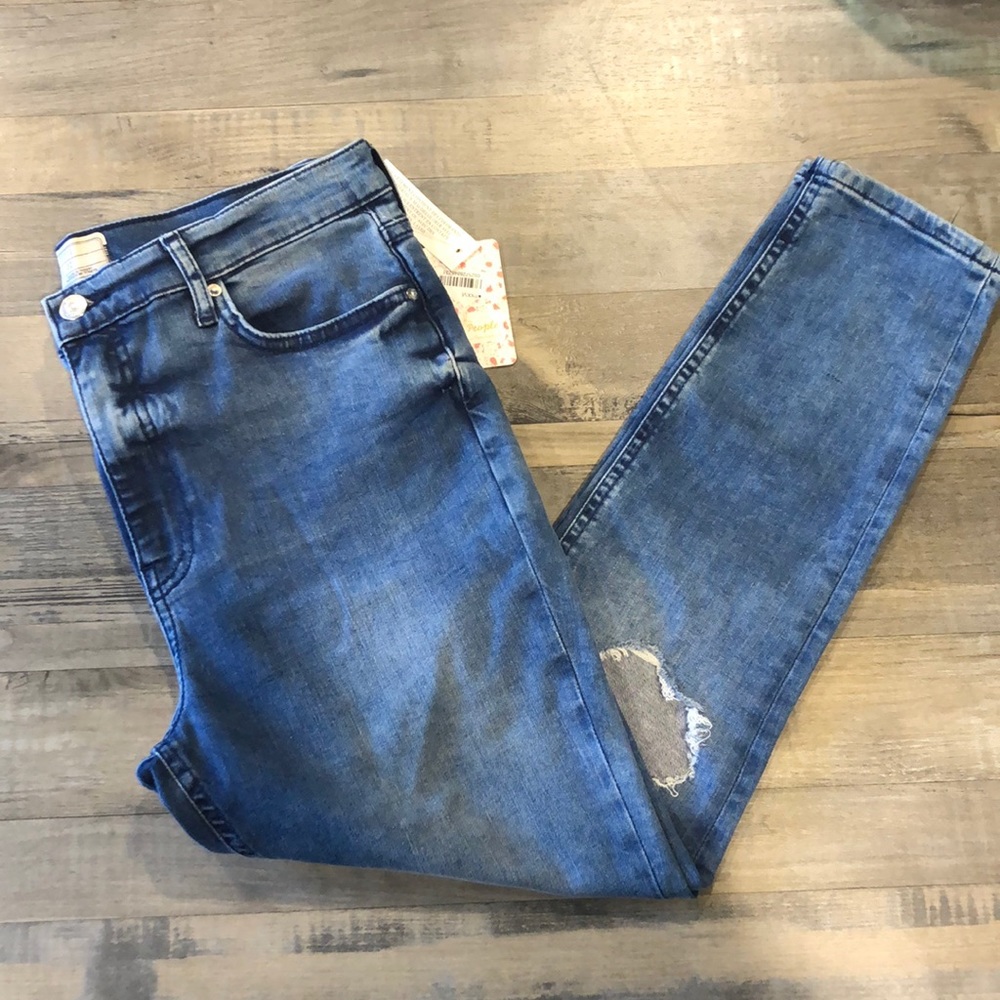 Free People Skinny Jeans 32